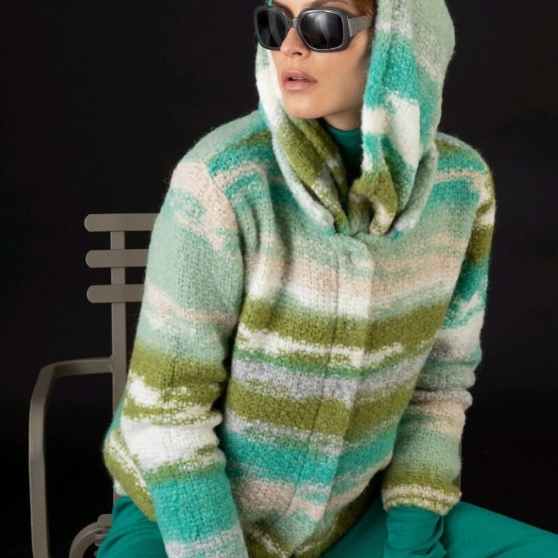 maglione con cappuccio verde bianco